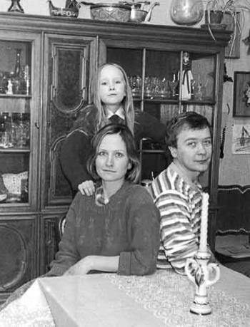 Татьяна и Сергей Прохановы с дочерью Анастасией, 1980-е годы.
