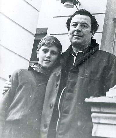 Борис Сичкин с сыном Емельяном