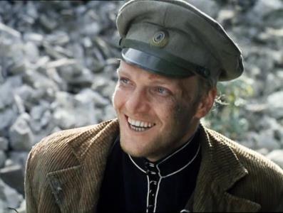 Александр Кайдановский в фильме "Сталкер" Александр Кайдановский в фильме "Сталкер"