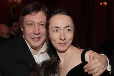 Михаил Ефремов с женой Софьей Кругликовой