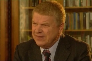 Михаил Кокшенов