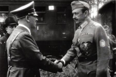 Рукопожатия Гитлера с Маннергеймом