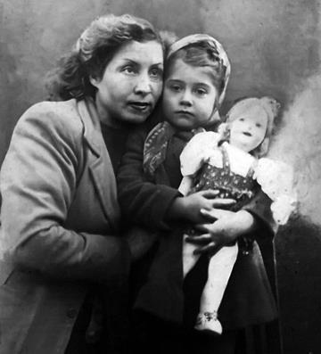Ира Мирошниченко с мамой Екатериной Антоновной