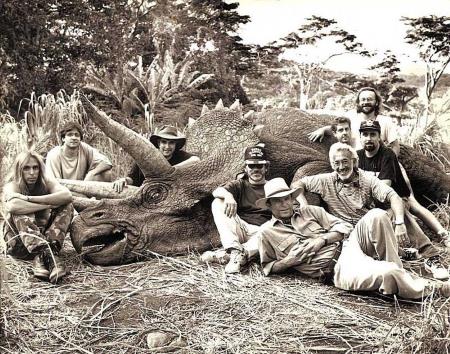 Стивен Спилберг на съемочной площадке фильма "Парк Юрского периода"