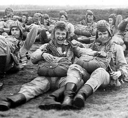 "В Армии я выполнял свой долг перед Родиной" "В Армии я выполнял свой долг перед Родиной"