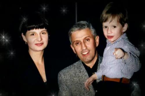 Юрий Айзеншпис с семьей: женой Еленой и сыном Мишей