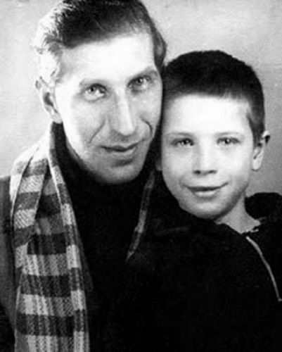 Александр Филиппов с сыном Юрой