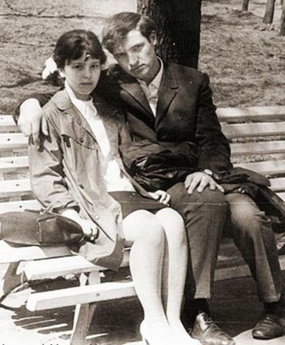 Александр Лукашенко с будущей женой Галиной