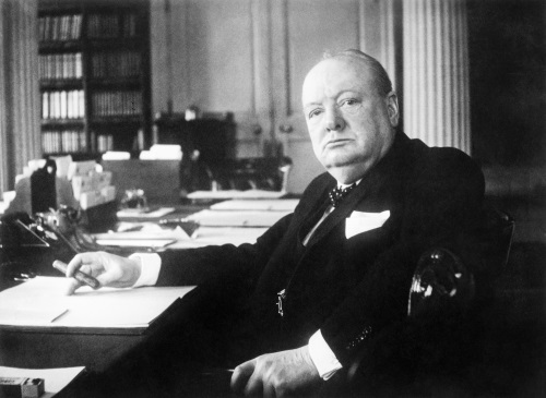 Премьер-министр Уинстон Черчилль