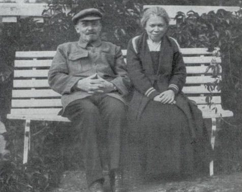 Ленин и Мария в Горках