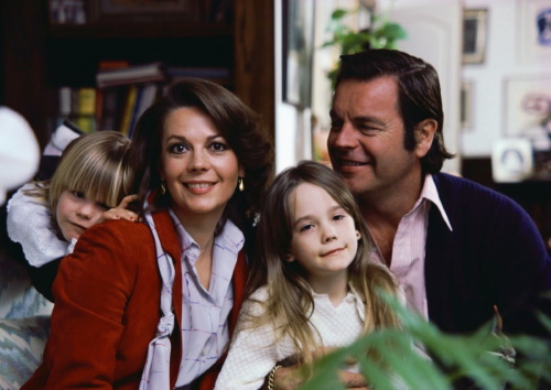 Натали Вуд с семьей