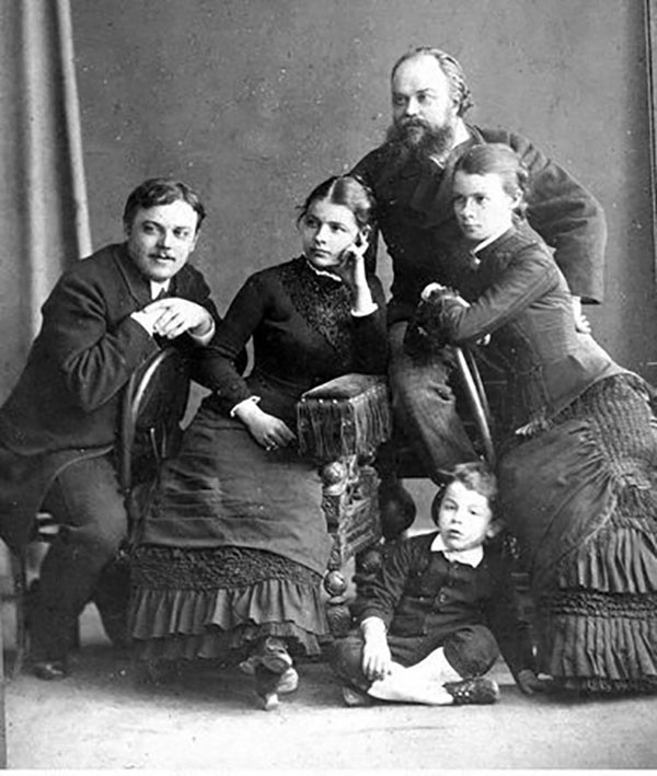 Семейное фото